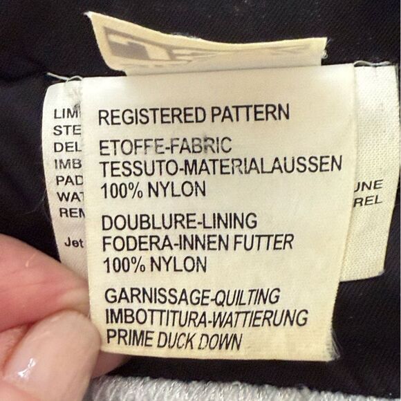 JSX Jet Set Extreme Woman’s Black Down Puffer Moto Black Vest. Size Small (2). - Picture 7 of 9